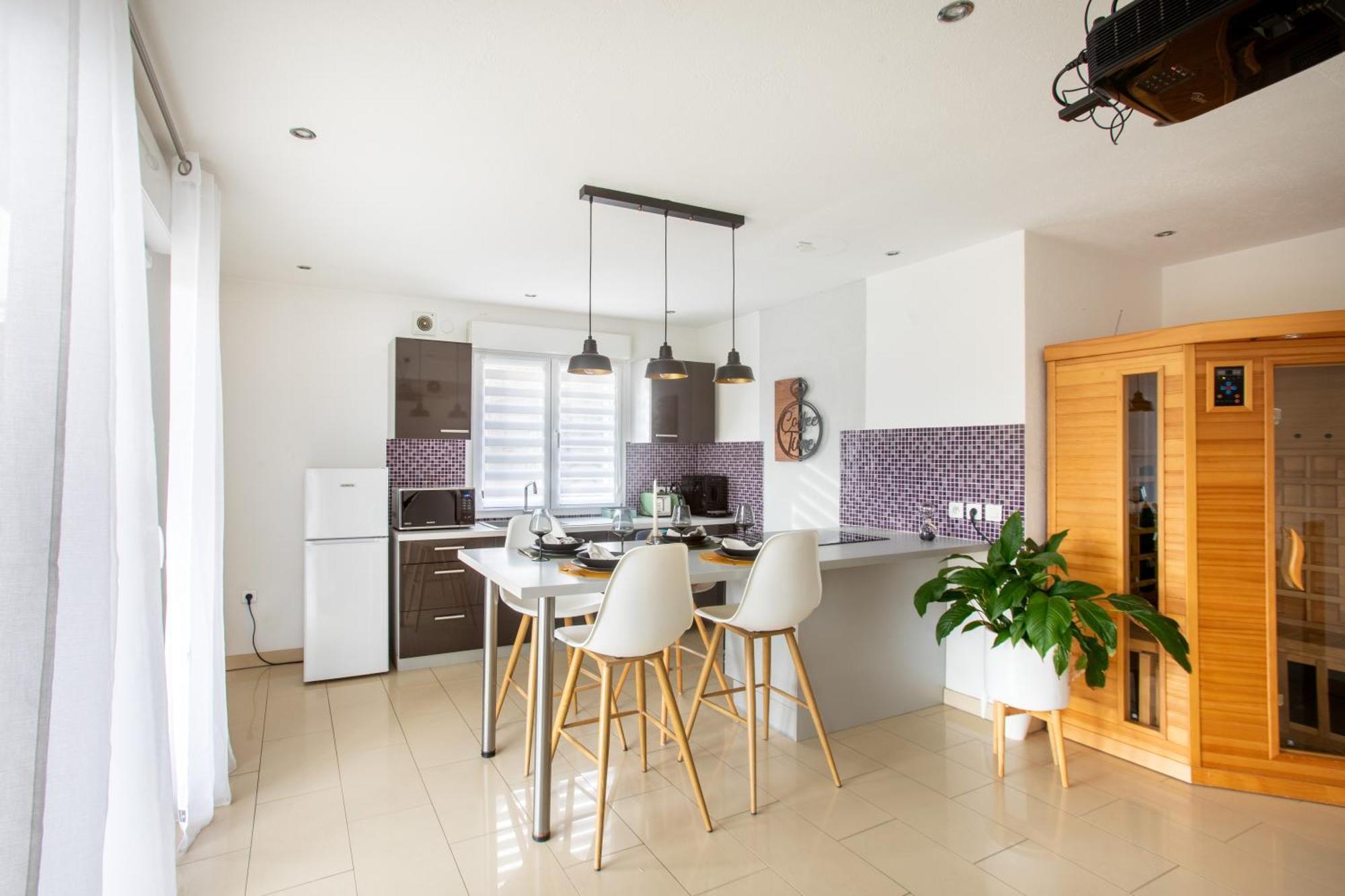 Esplanade Home Private Spa Jacuzzi Sauna Parking, Colmar Muntzenheim Exterior foto